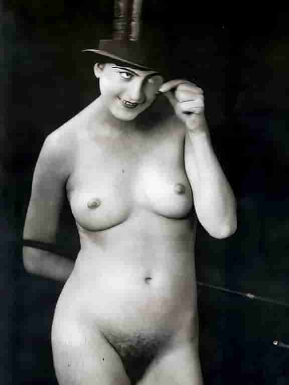 Vintage Femdom Porn Pics Female Domination In Retro Photos Of vintage-femdom-porn-pics-female-domination-in-retro-photos-of