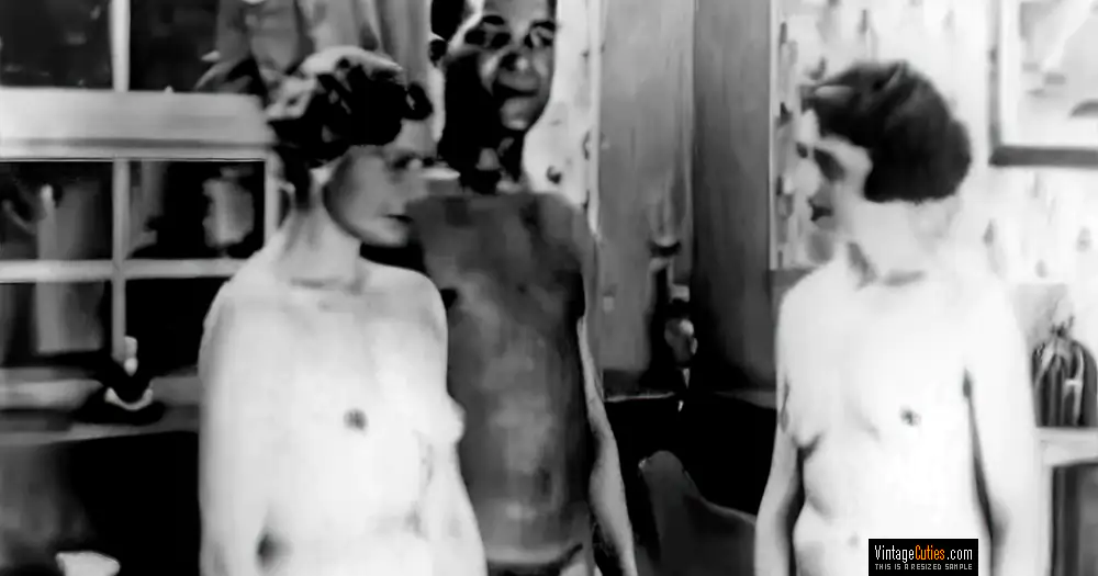 1950s Interracial Porn - Black Driver Fucks 2 White Girls in 1930s Vintage Interracial Threesome